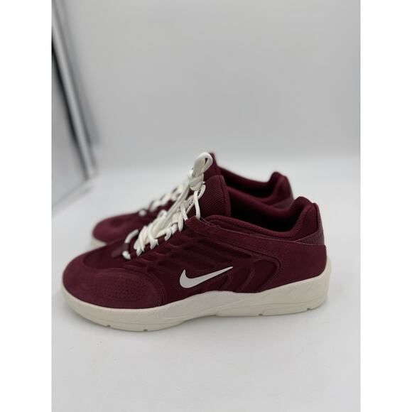Size 9 - Nike Vertebrae SB Team Red Sail Salesman Sample IMSS Tag